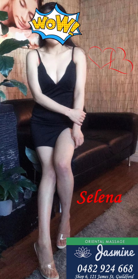 Selena3.jpg