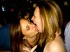 girls_kissing_21.jpg